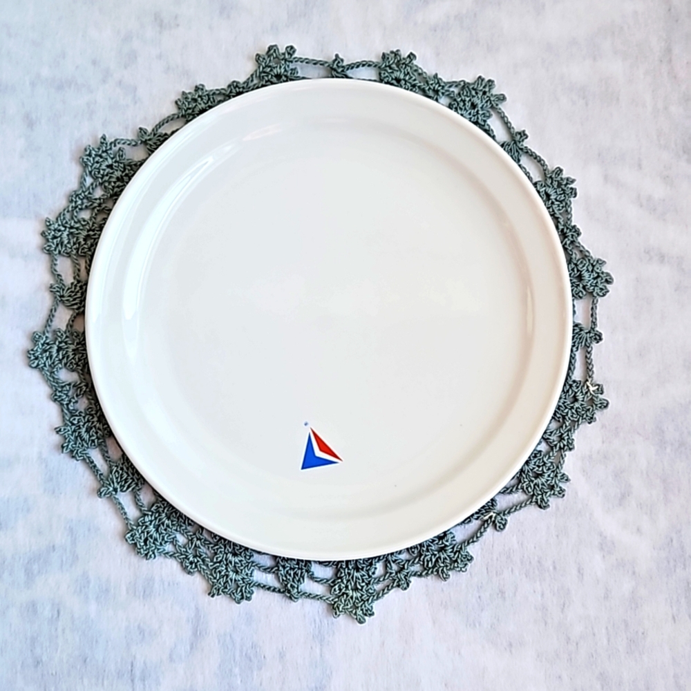 Vintage Delta Airlines 8" White Logo Plate, Mayer China Co. Beaver Falls,  PA